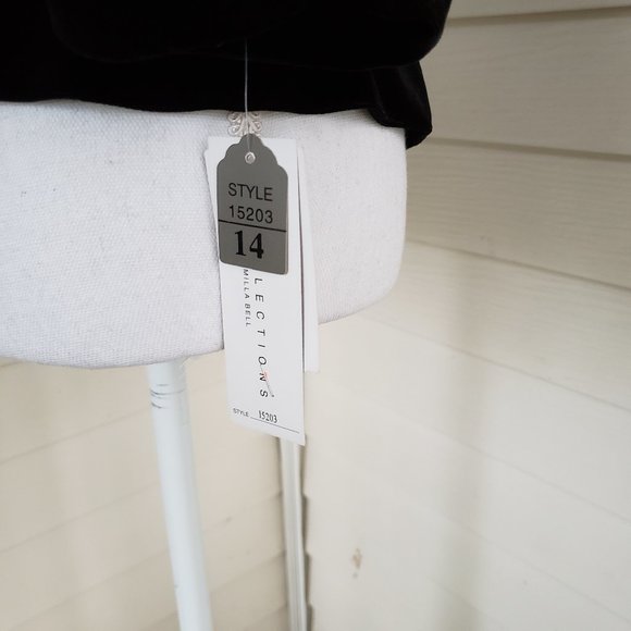 NWT black velvet rhinestone embellished elegant MILLA BELL top - Picture 7 of 8